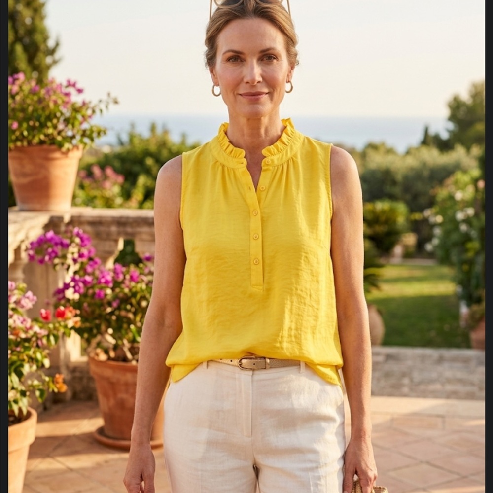 Simply Vera Vera Wang Sleeveless Ruffle-Neck Button-Front Top in Yellow